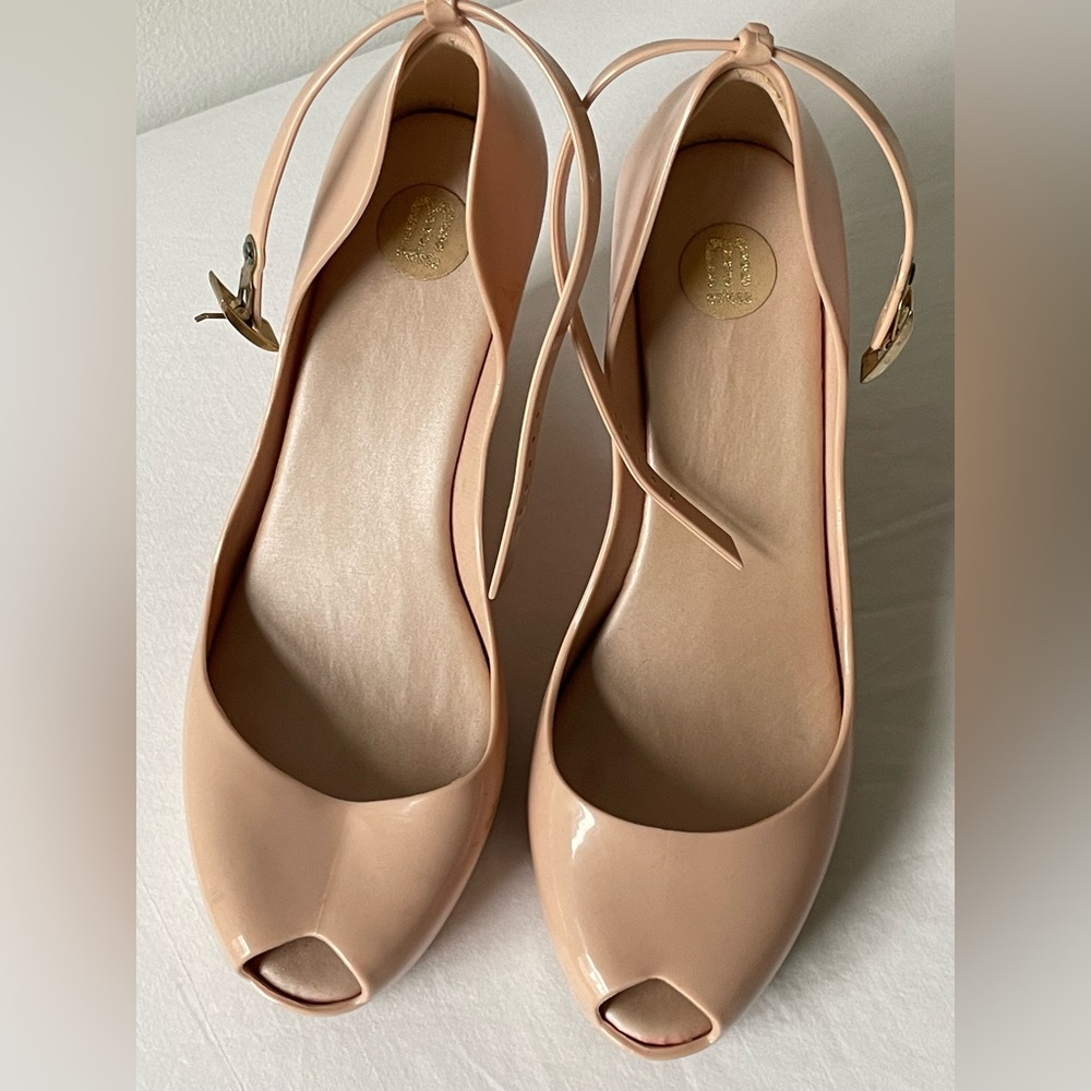 Melissa 100% Waterproof platforms